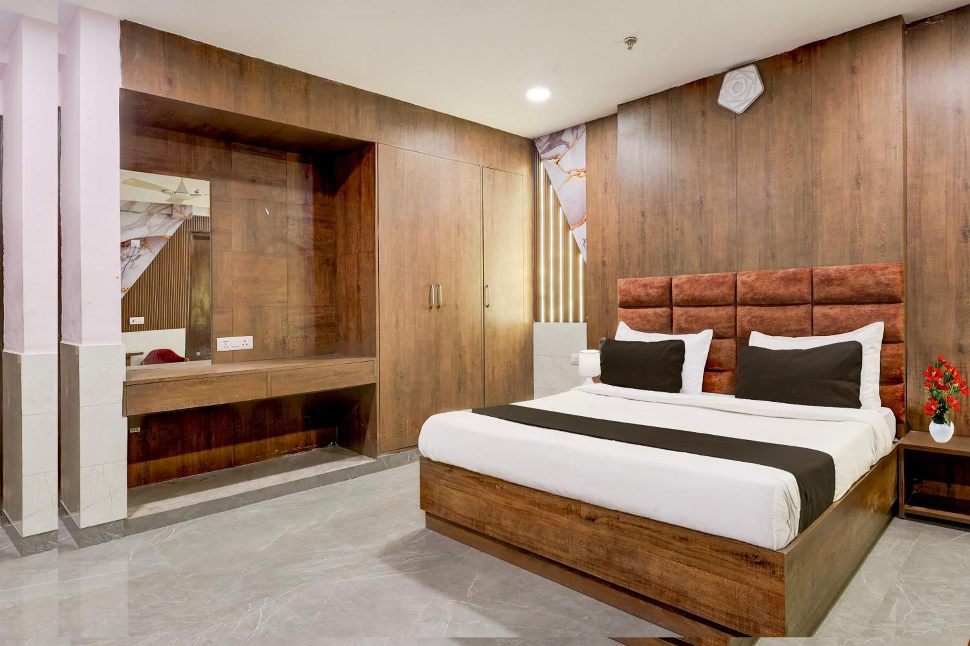 Super Hotel O Alipur Narela Esterno foto