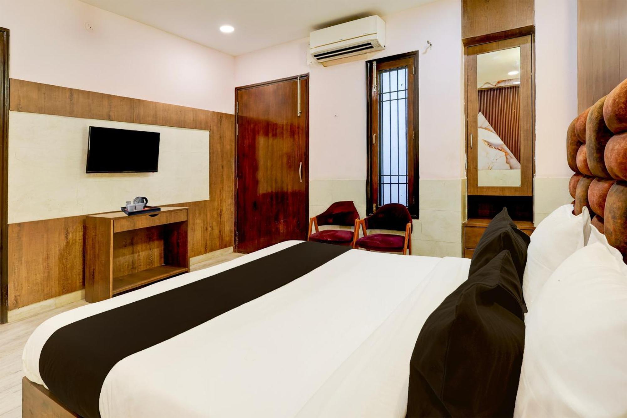 Super Hotel O Alipur Narela Esterno foto