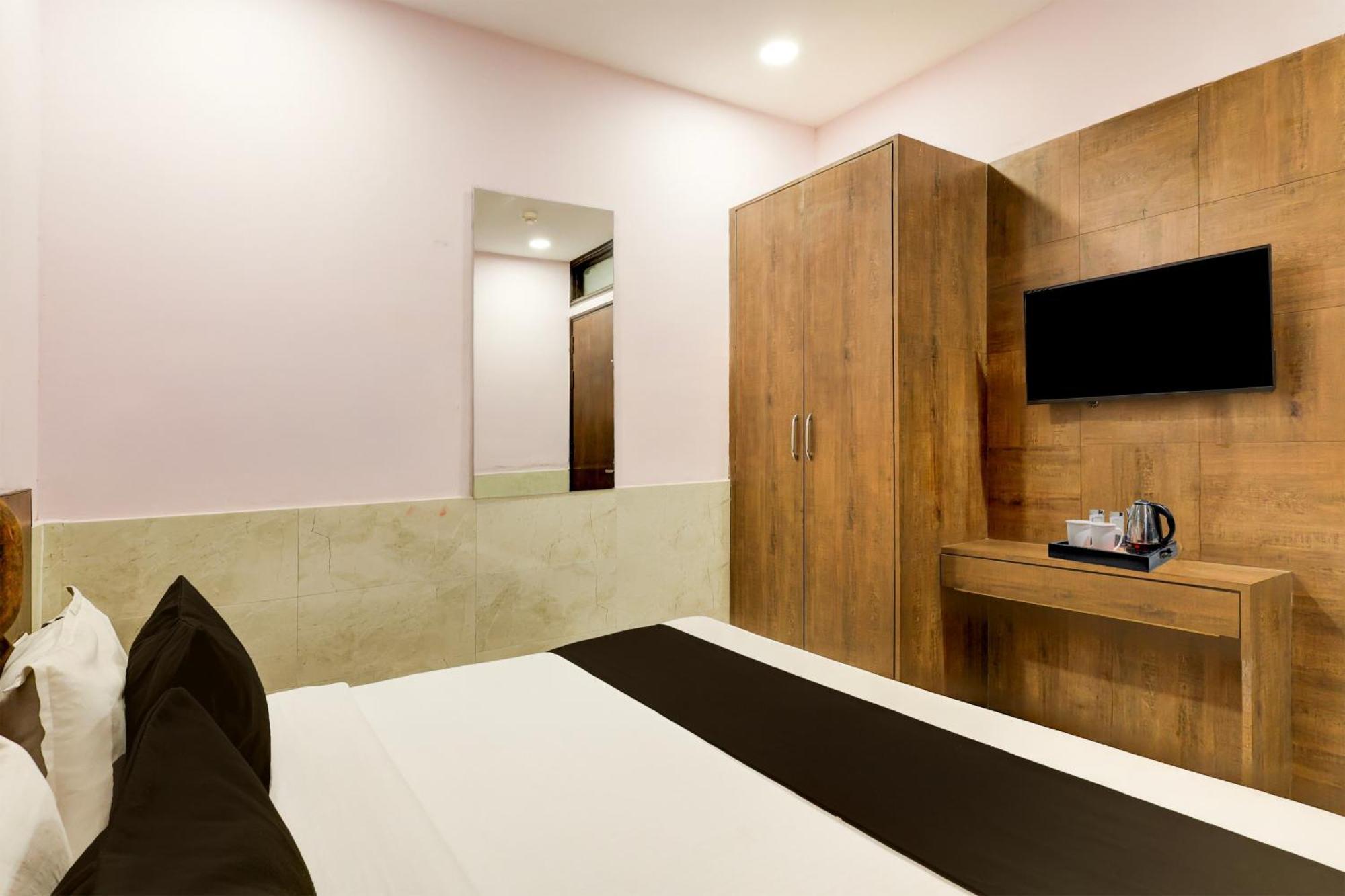 Super Hotel O Alipur Narela Esterno foto
